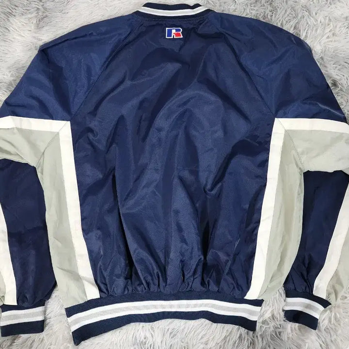 [BUNJANG] Russell Athletic Navy Windbreaker Jacket / Russell Athletic 바람막이 네이비 L 사이즈