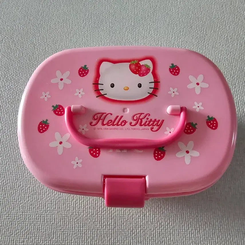 [BUNJANG] Hello Kitty Vintage Storage Box / 키티고전보관함
