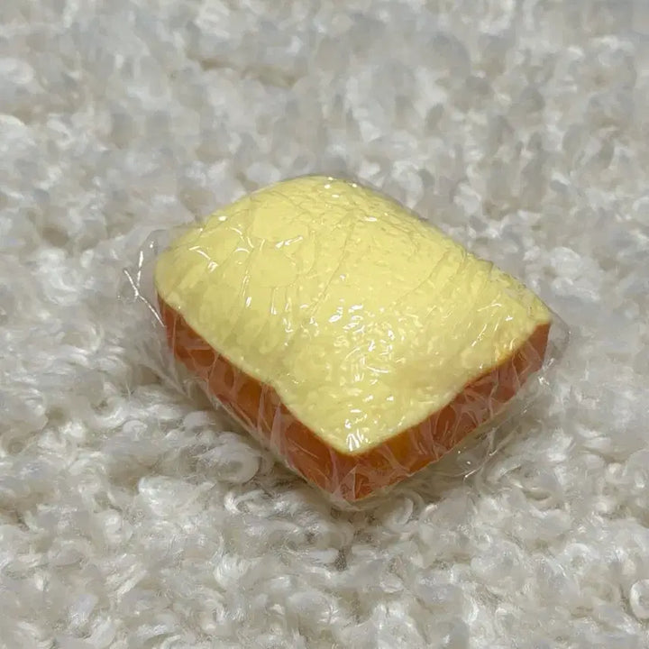 [SOLD OUT] 젠젠선물가게 한정판 뚱식빵 슬랑이