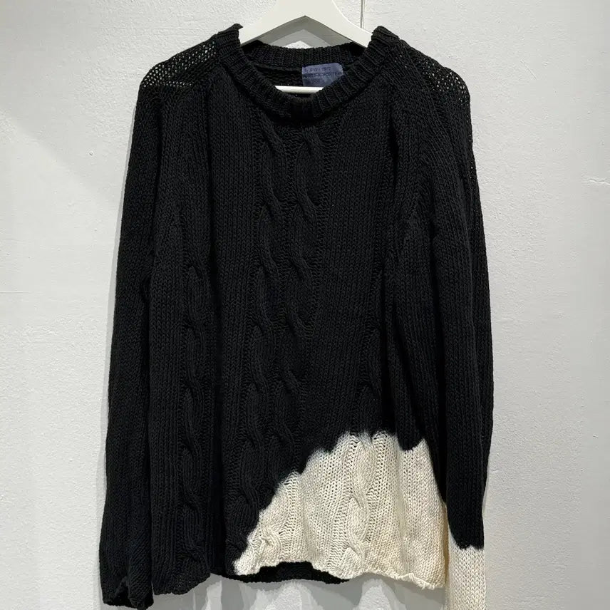 [BUNJANG] Soe Cable Knit Sweater / 소이 케이블 니트 배색 2