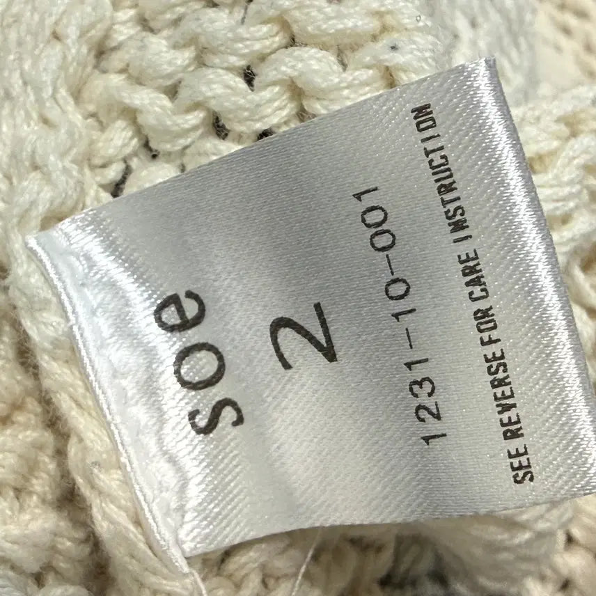 [BUNJANG] Soe Cable Knit Sweater / 소이 케이블 니트 배색 2
