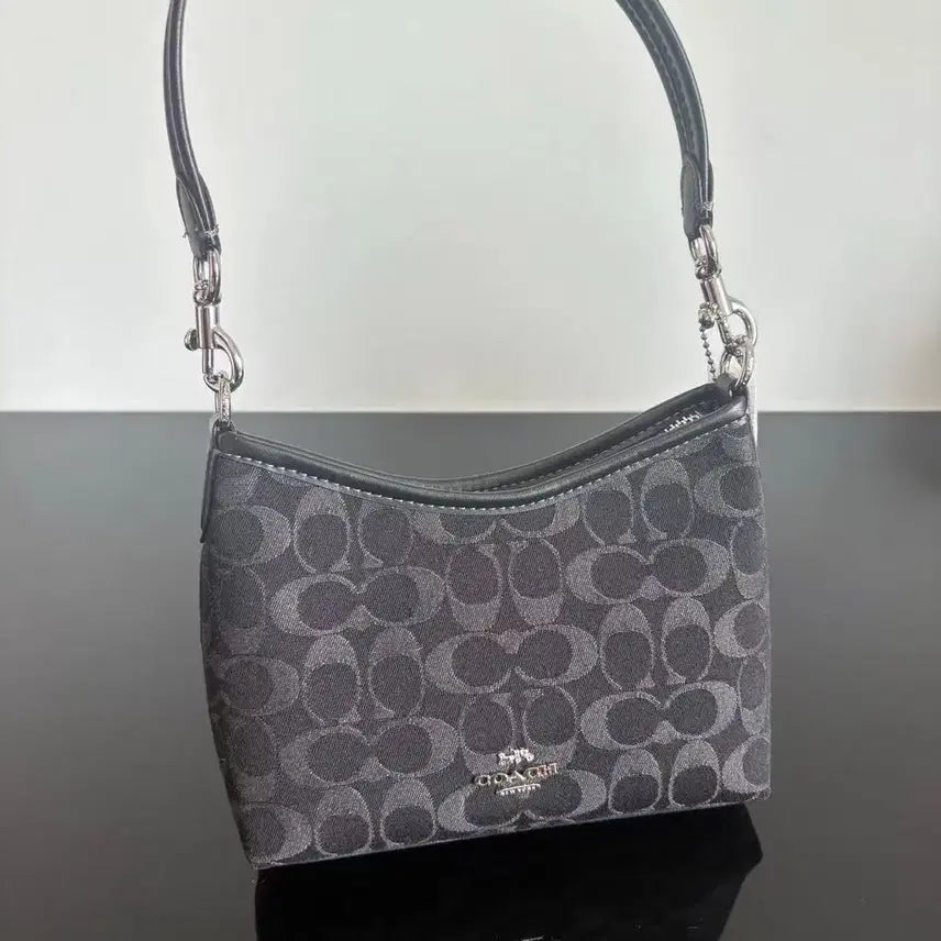 [BUNJANG] Coach Laurel Hobo Bag Small / 코치 로렐 호보백 스몰 숄더 크로스