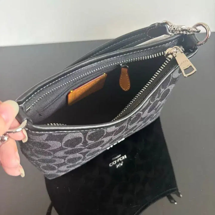 [BUNJANG] Coach Laurel Hobo Bag Small / 코치 로렐 호보백 스몰 숄더 크로스