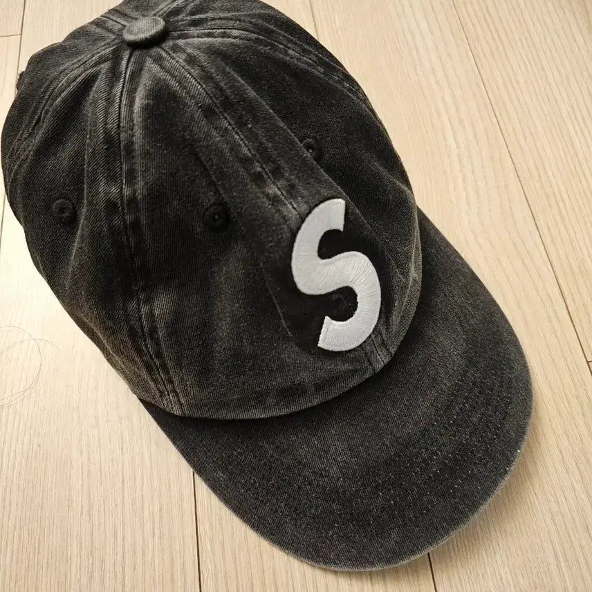 [SOLD OUT] 슈프림 피그먼트 볼캡 블랙 22FW