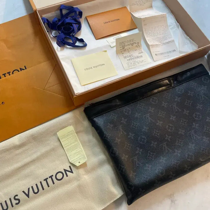 [SOLD OUT] 루이비통 이클립스 클러치백 블랙 풀구성