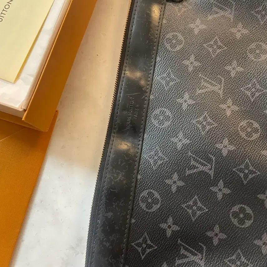 [SOLD OUT] 루이비통 이클립스 클러치백 블랙 풀구성