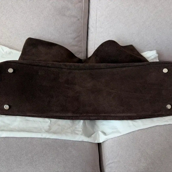 [BUNJANG] Dainit Suede Brown Big Bag / 다이닛 빅백 (스웨이드 브라운) 숄더(짧은) 스트랩 포함