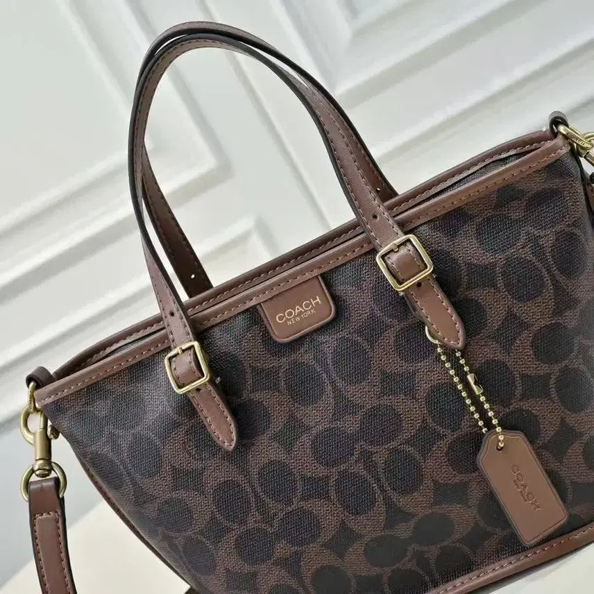 [BUNJANG] Coach Taxi Note 21 Small Tote Bag / 코치 택시 노트21 스몰 토트 장바구니 쇼퍼백