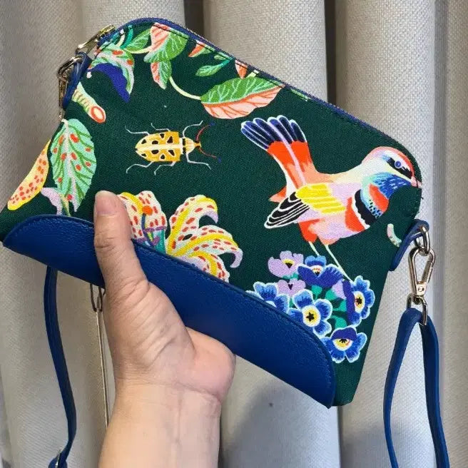 [BUNJANG] Gorman x Sarah Gordon Crossbody Bag / 가벼운 여성 크로스백 gorman 영국 아티스트 콜라보 가방