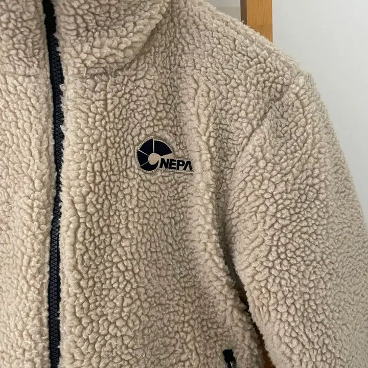 [BUNJANG] Nepa Reversible Goose Down Padded Jacket (Size 85) / 네파 리버시블 구스패딩(사이즈85)