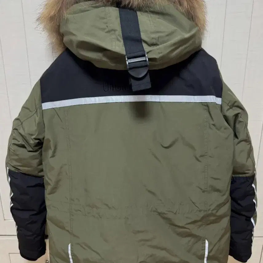 [BUNJANG] NBA Chicago Bulls Goose Down Jumper Khaki M / NBA 시카고불스 구스다운 점퍼 카키 M(새옷)