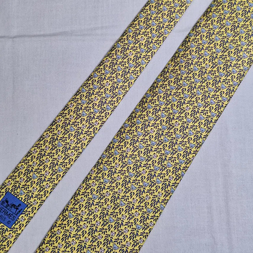 [BUNJANG] Hermès Yellow Bamboo Leaf Panda Face Silk Tie / 에르메스 옐로우 대나무잎 팬더얼굴 올오버 실크 넥타이
