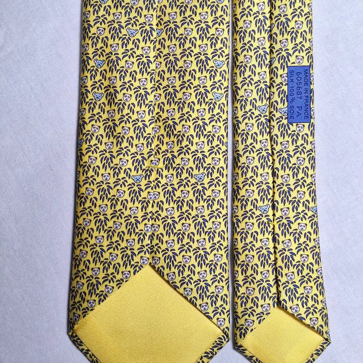 [BUNJANG] Hermès Yellow Bamboo Leaf Panda Face Silk Tie / 에르메스 옐로우 대나무잎 팬더얼굴 올오버 실크 넥타이