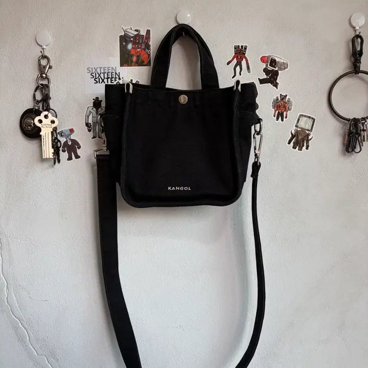 [BUNJANG] Kangol Mini Tote Crossbody Bag Black / 캉골 미니 토트백(크로스백) 블랙