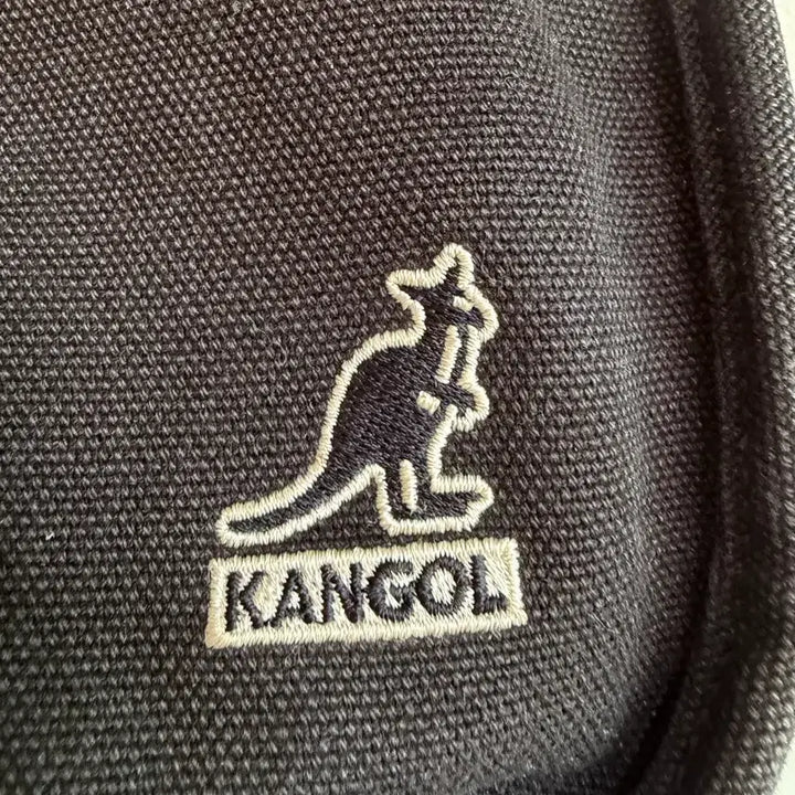 [BUNJANG] Kangol Mini Tote Crossbody Bag Black / 캉골 미니 토트백(크로스백) 블랙
