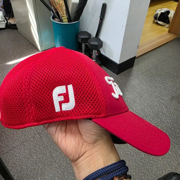 [SOLD OUT] 타이틀리스트 뉴에라 매쉬 골프캡 볼캡 모자