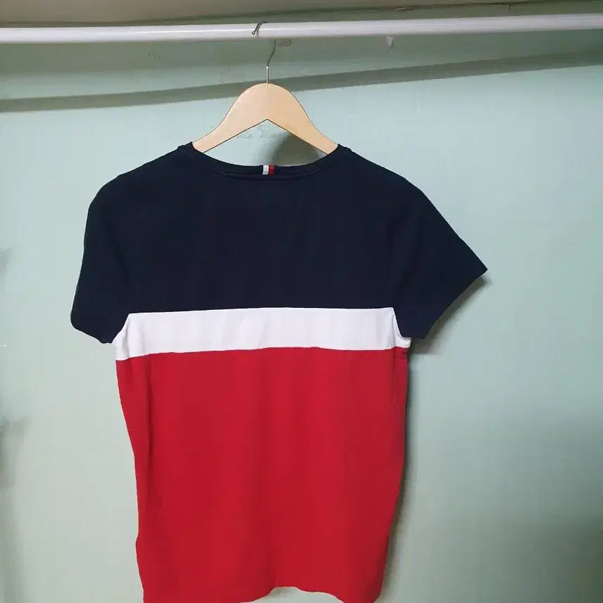 [BUNJANG] Tommy Hilfiger Short Sleeve T-shirt (S) / 타미힐피거 반팔 티셔츠 85