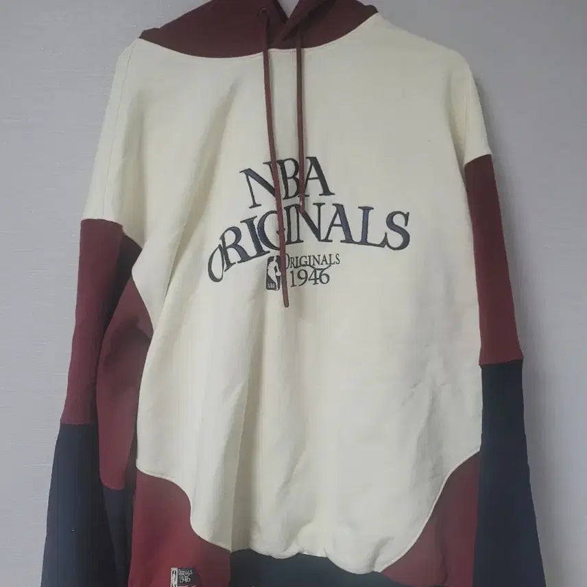 [BUNJANG] 2XL NBA Color Block Hoodie Ivory / 2XL NBA 컬러 블록 후드 티셔츠 아이보리