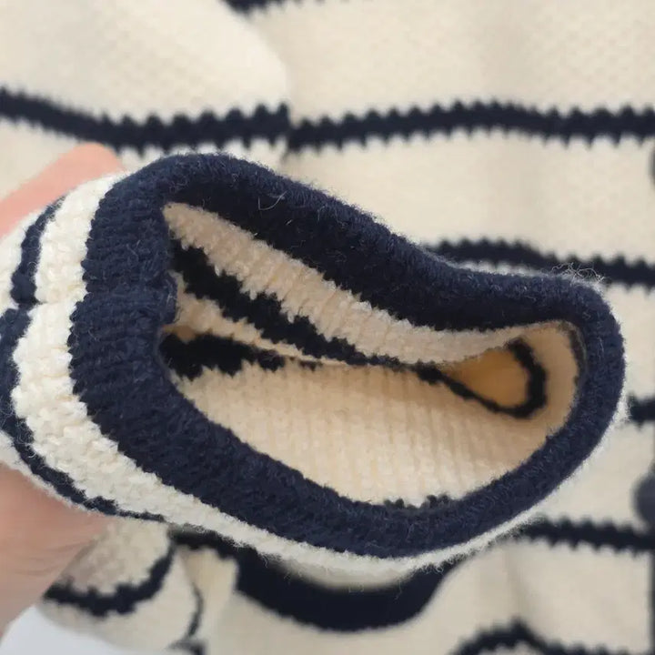[BUNJANG] WHO.A.U Stripe Cardigan / WHO.A.U 스트라이프 가디건 A30037
