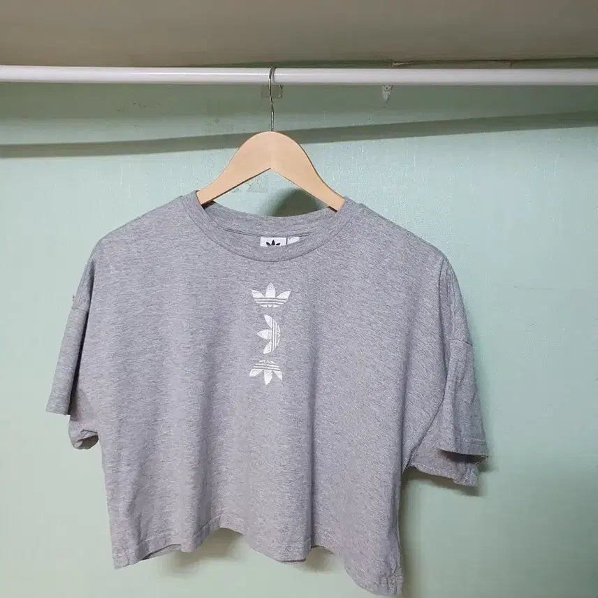 [BUNJANG] Adidas Crop Short-Sleeve T-shirt / 아디다스 크롭 반팔티 S 90