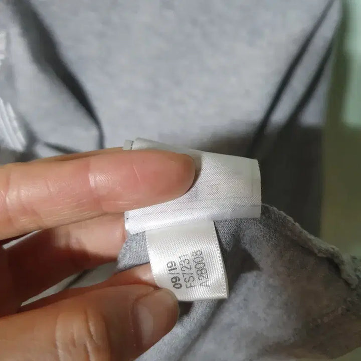 [BUNJANG] Adidas Crop Short-Sleeve T-shirt / 아디다스 크롭 반팔티 S 90