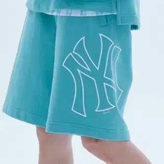 [BUNJANG] MLB NY Big Logo Shorts / [새상품]XL MLB 빅로고 NY 반바지