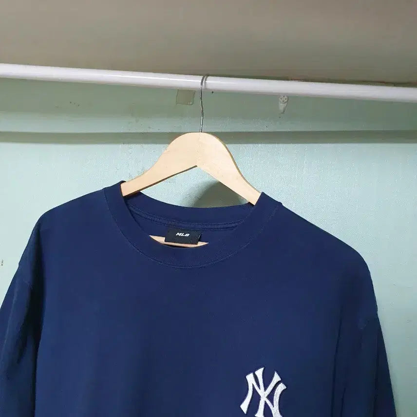 [SOLD OUT] MLB 반팔 티셔츠 110