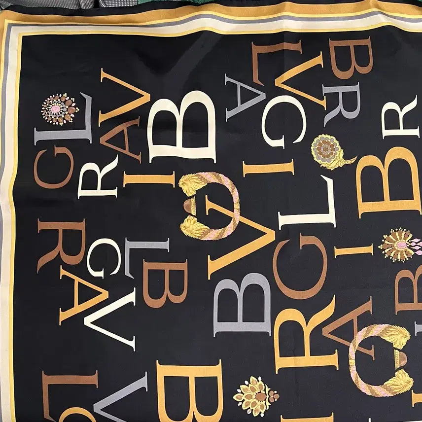 [BUNJANG] Bulgari Black Silk Scarf / 불가리 블랙 스카프