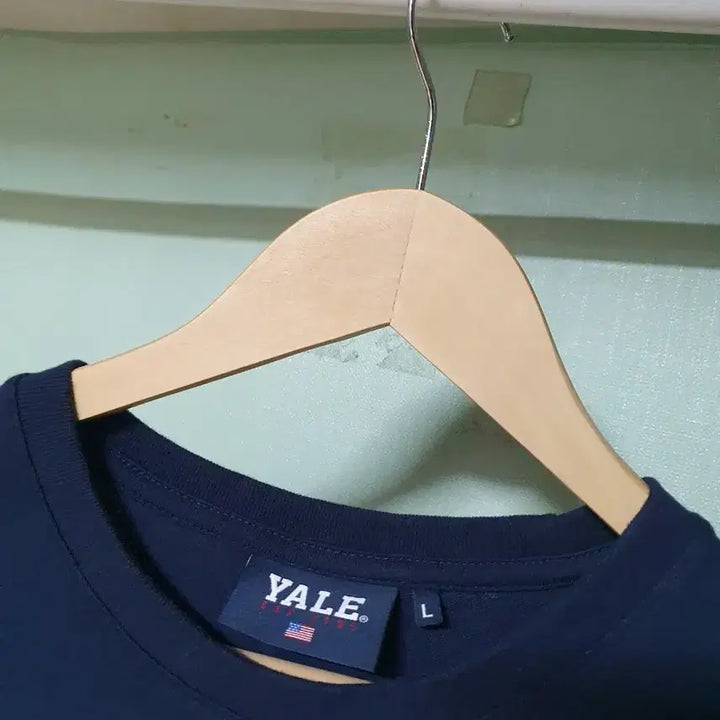 [BUNJANG] Yale Navy T-shirt L / 예일 반팔 티셔츠 L 100
