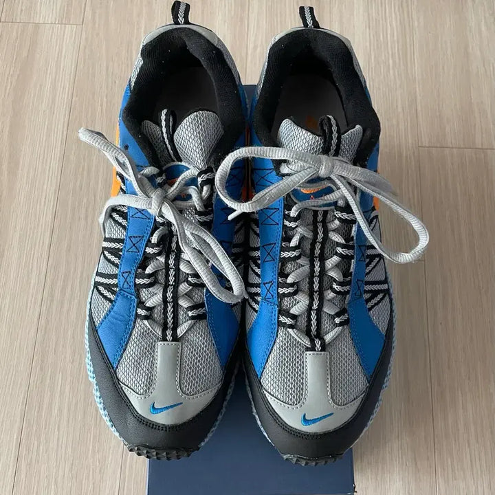 [BUNJANG] Nike Air Humara Silver Blue Sneakers / [285]나이키 에어 휴마라 실버 블루