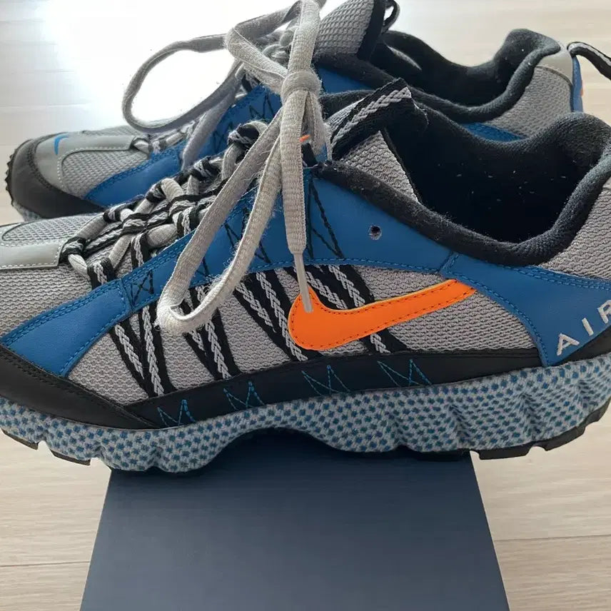 [BUNJANG] Nike Air Humara Silver Blue Sneakers / [285]나이키 에어 휴마라 실버 블루