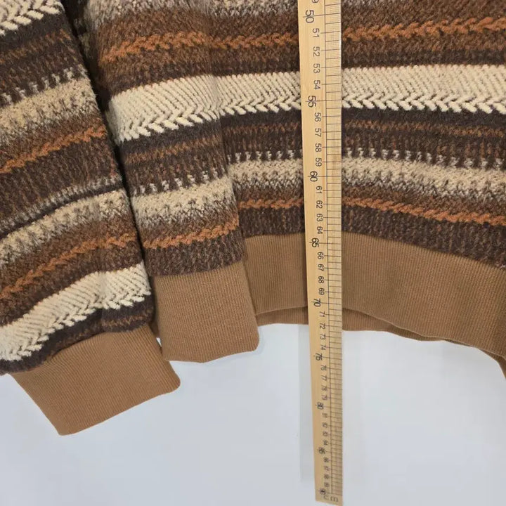 [BUNJANG] Soulstaylog Brown Striped Knit A30013 / Soulstaylog 브라운 스트라이프 니트 A30013