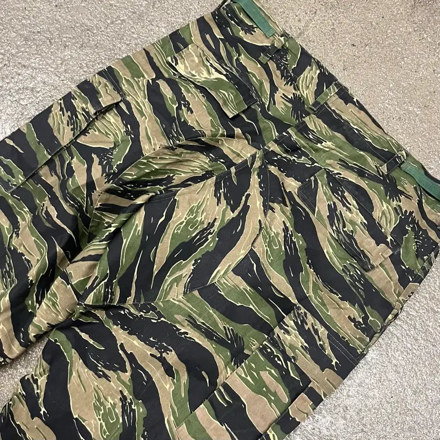 [BUNJANG] Vintage Tiger Camo Military Pants / 빈티지 타이거 카모 밀리터리 팬츠 (~38)