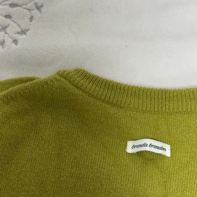 [SOLD OUT] 브렌다브렌든 올리브 가디건