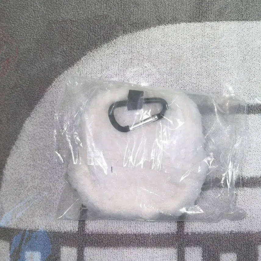 [BUNJANG] The North Face Mini Pouch Keyring / 노스페이스 뽀글이 미니 파우치 키링