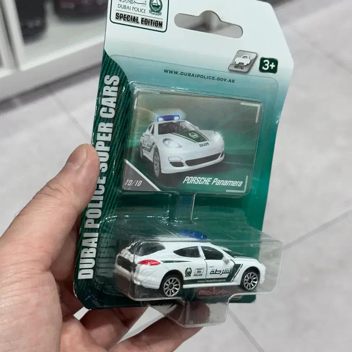 [BUNJANG] Majorette Porsche Panamera Dubai Police 1:64 Scale Die-cast Model Car / 1:64 마조렛 포르쉐 파나메라 두바이 폴리스 경찰차