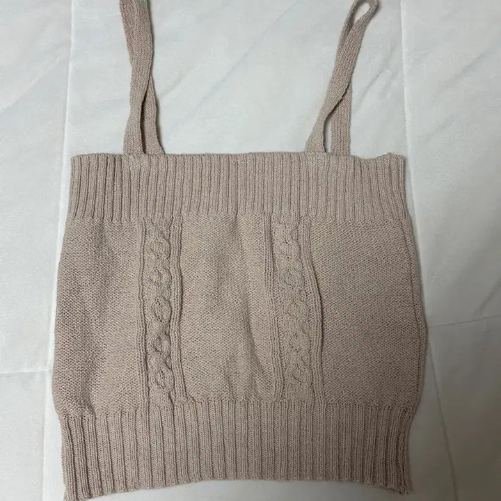 [BUNJANG] Soft Seoul Beige Cardigan and Bustier Tank Top Set / 소프트서울 가디건 + 뷔수티에 나시 세트 베이지