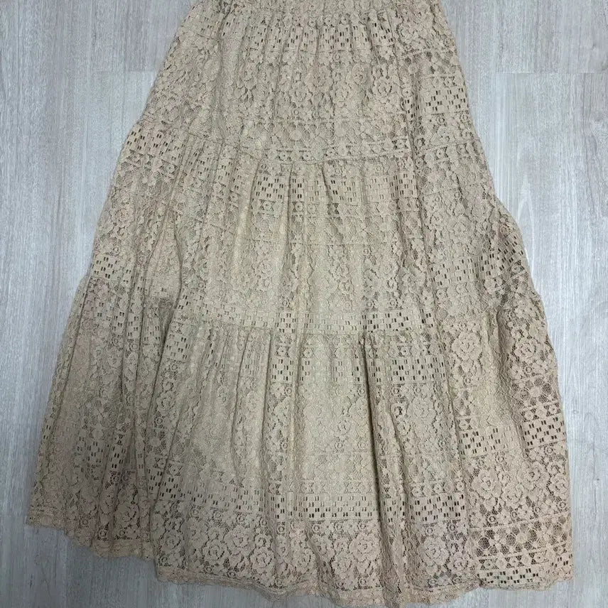 [BUNJANG] Vintage Beige Lace Skirt / 빈티지 스커트