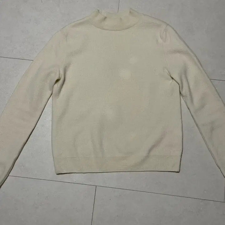[BUNJANG] SJSJ Cream Knit Sweater / 한섬 sjsj 모100 크림색 니트