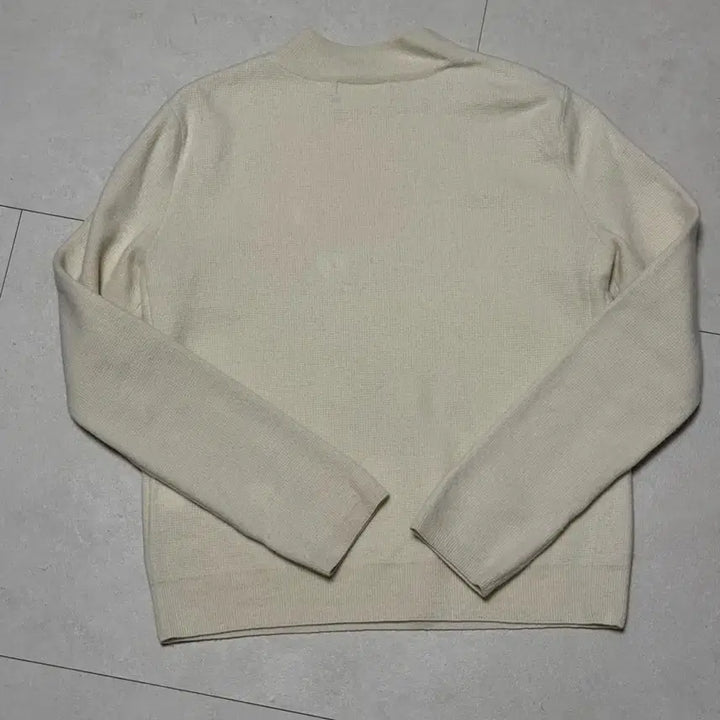 [BUNJANG] SJSJ Cream Knit Sweater / 한섬 sjsj 모100 크림색 니트