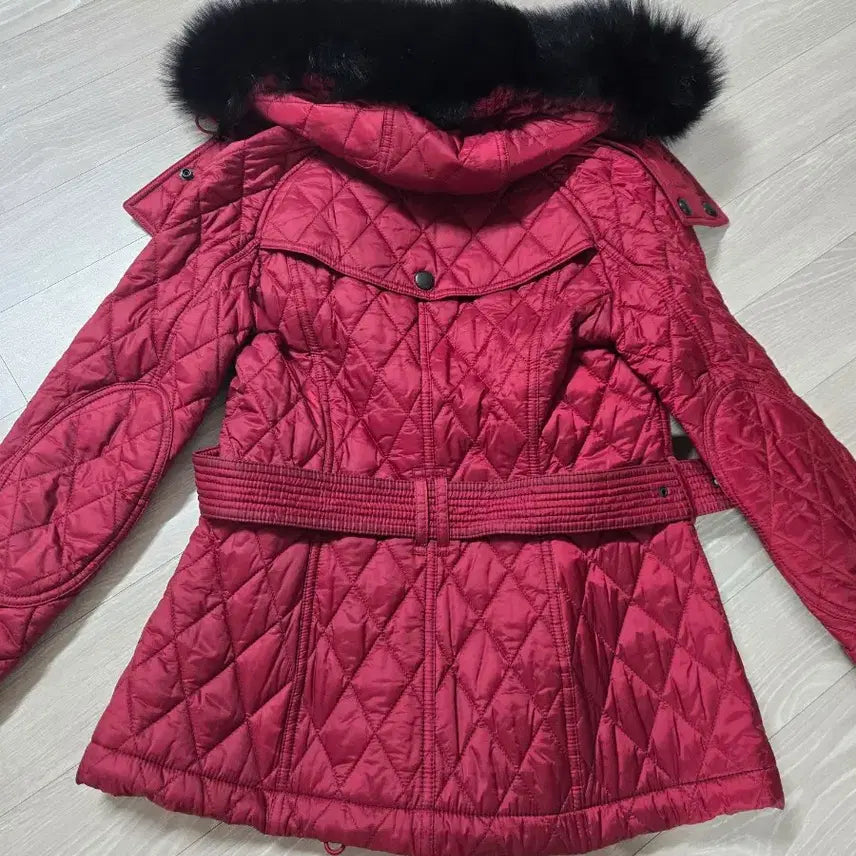 [BUNJANG] Burberry Quilted Jacket XS Detachable Fur Hood / 버버리 퀼팅 자켓 xs 모자털 탈부착가능