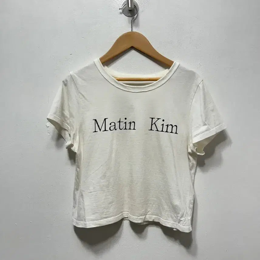 [BUNJANG] Matinkim White Logo T-shirt M / 마뗑킴 화이트 로고 반팔 티셔츠 M