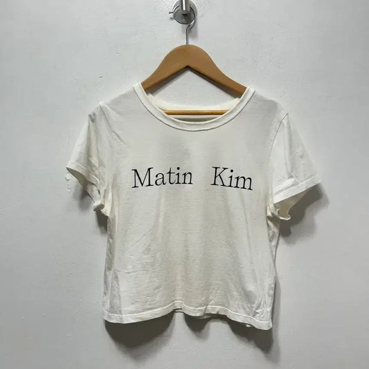 [BUNJANG] Matinkim White Logo T-shirt M / 마뗑킴 화이트 로고 반팔 티셔츠 M