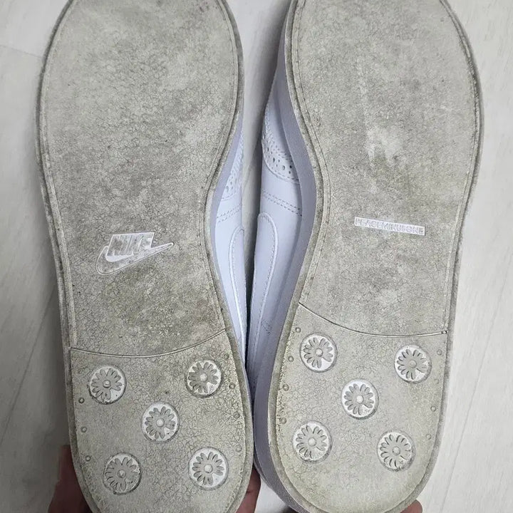 [BUNJANG] Nike x PEACEMINUSONE Kwondo 1 White Sneakers / 나이키와 피스마이너스원의 콜라보, 권도1 흰색 모델
