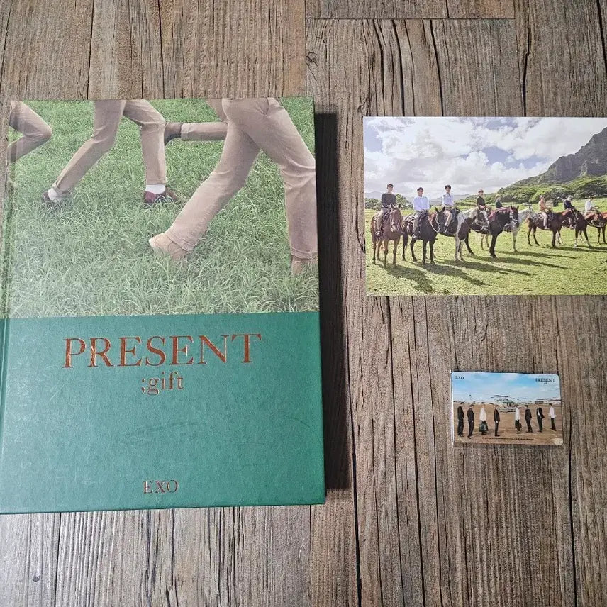 [SOLD OUT] 엑소 PRESENT;gift 화보집 판매 양도 합니다