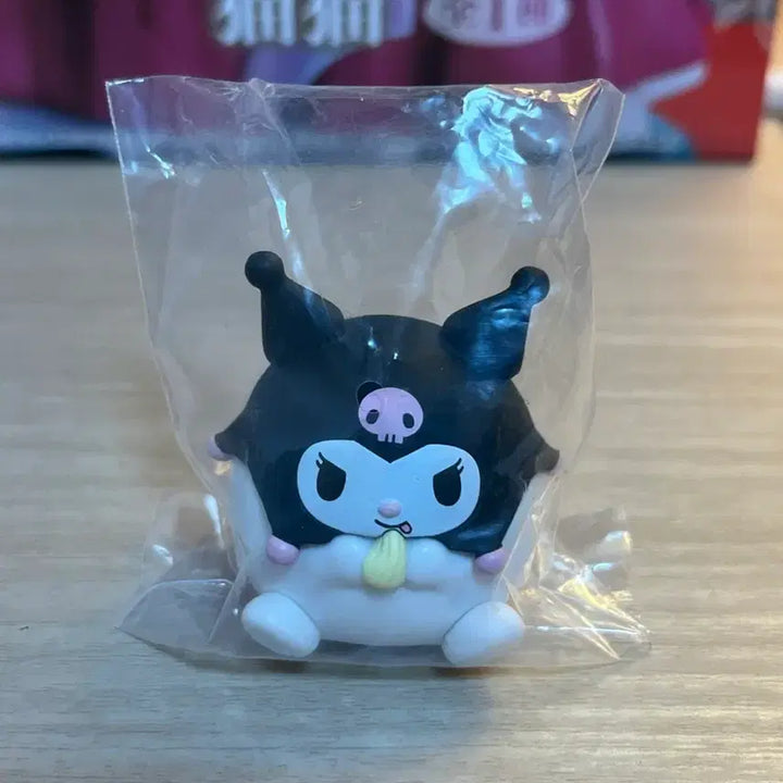 [BUNJANG] Kuromi Figure - Sealed / 쿠로미 피규어 미개봉