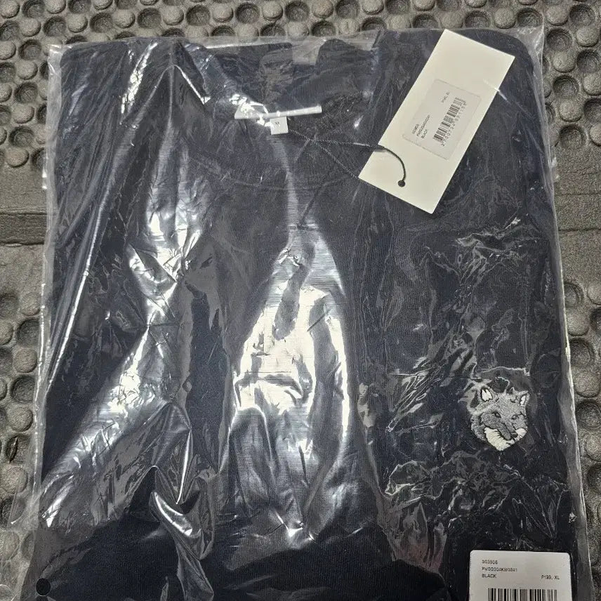 [SOLD OUT] 메종키츠네 폭스 패치 블랙 맨투맨 XL