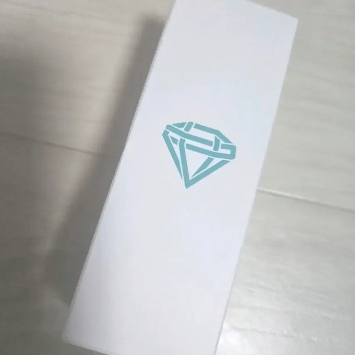[BUNJANG] SHINee Fancy Signal Cheering Night Lip Balm / 샤이니 팬시그널 응원밤 샤팅밤 아모레퍼시픽 립밤