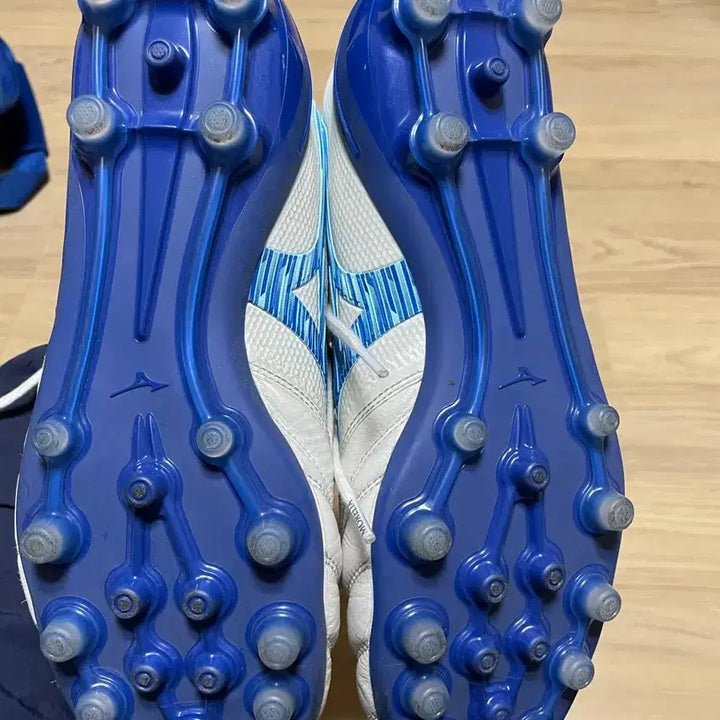 [BUNJANG] Mizuno Morelia Neo Beta Japan AG Soccer Cleats / 미즈노 모렐리아 네오 베타 재팬 ag 260