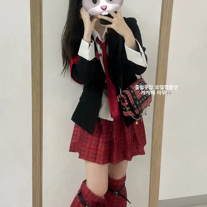 [BUNJANG] Character Change Cosplay Costume Set with Bag / (보증금X가방무료) 캐릭캐릭체인지 아무 졸업사진 컨셉 대여 졸사 코스프레